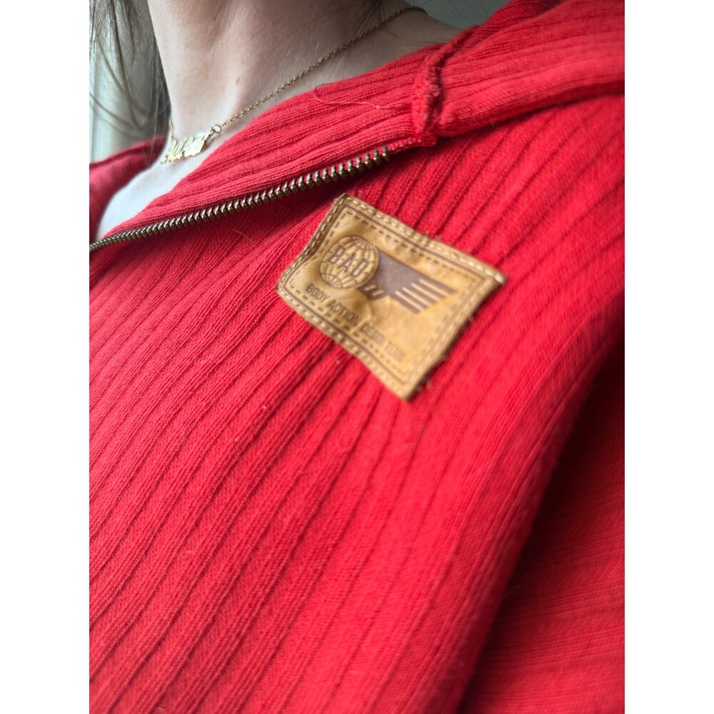 Vintage 80s Kennedy Red Cropped Knit Pullover | Preppy Eclectic Grandpa | M/L - Picture 10 of 10